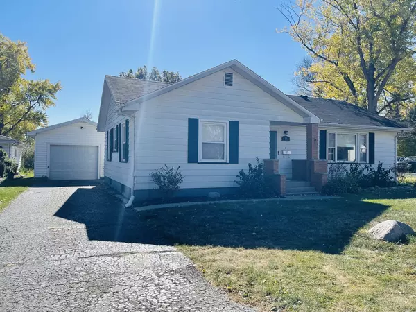 Streator, IL 61364,1301 Charles ST