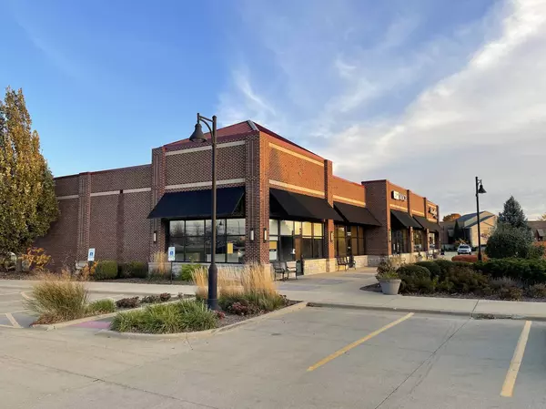 Urbana, IL 61801,2860 S Philo RD