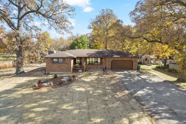 33844 N State RD, Genoa, IL 60135