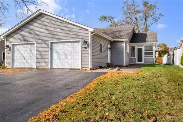 730 Harmony CT, North Aurora, IL 60542