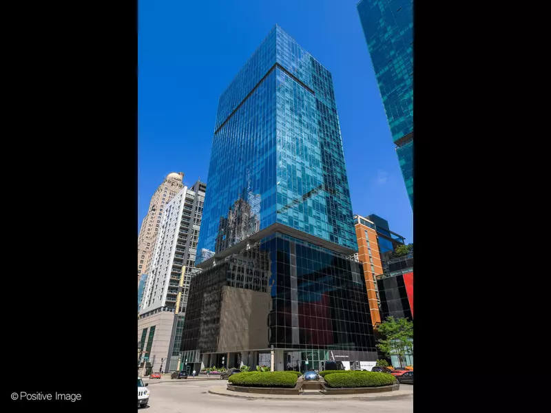 200 E Illinois ST #PH-4007, Chicago, IL 60611