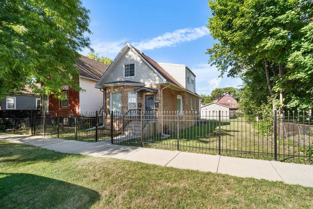 Chicago, IL 60619,9208 S Dobson AVE