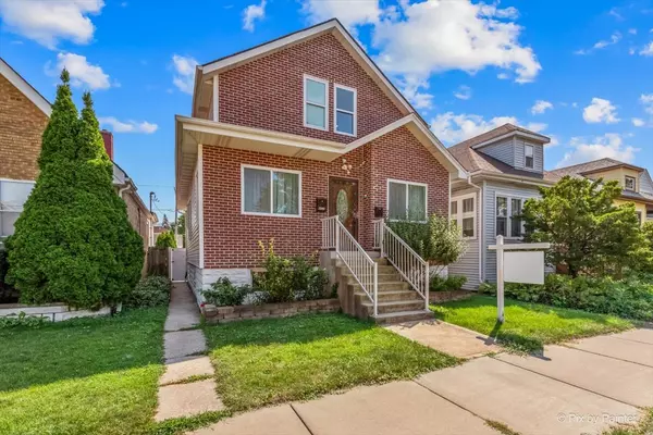 4923 W Winona ST, Chicago, IL 60630
