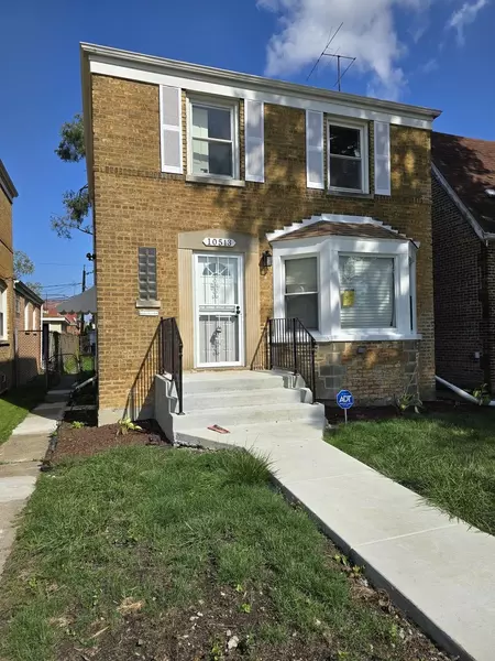 10513 S Forest AVE, Chicago, IL 60628