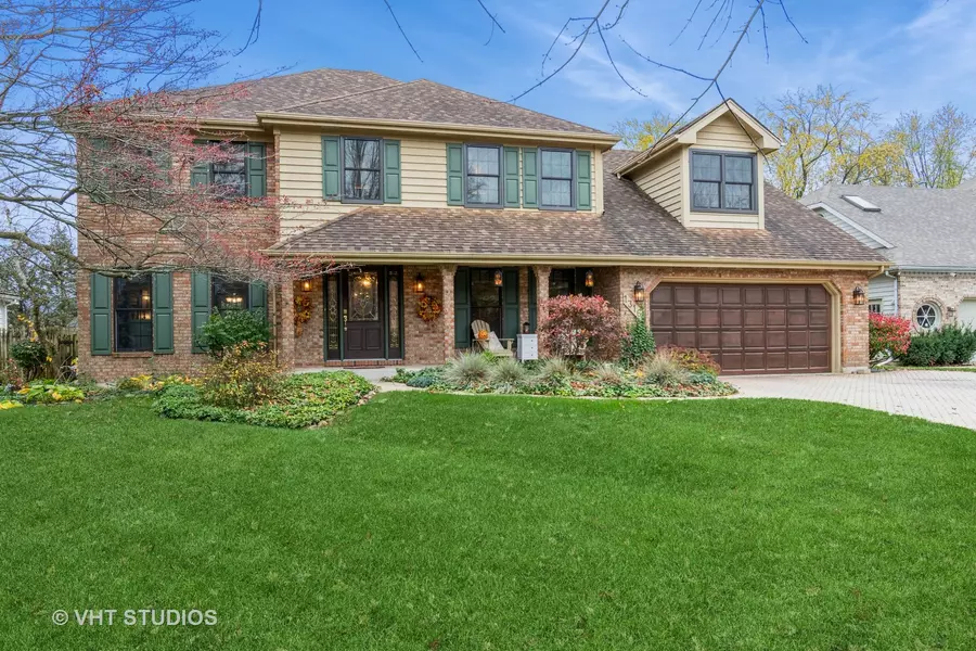 1316 E Gartner RD, Naperville, IL 60540