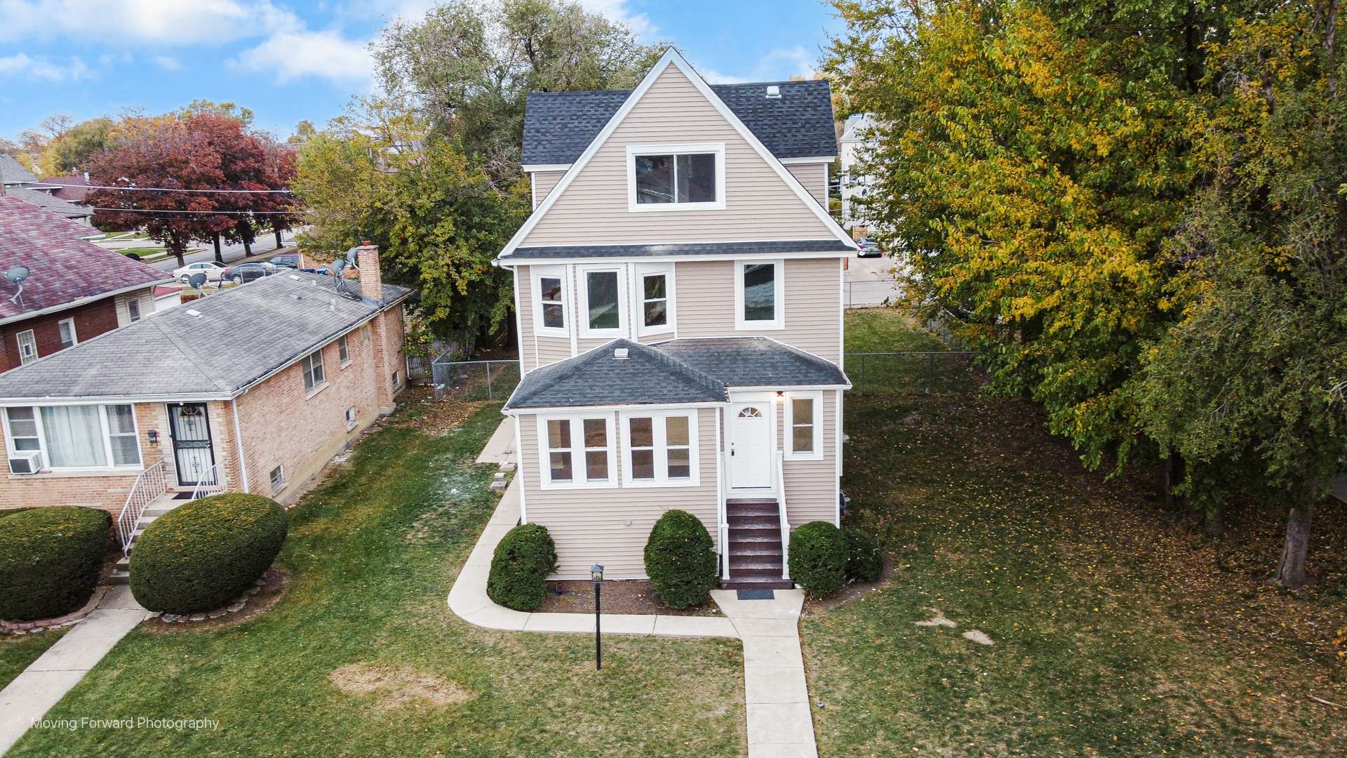 150 S 20th AVE, Maywood, IL 60153