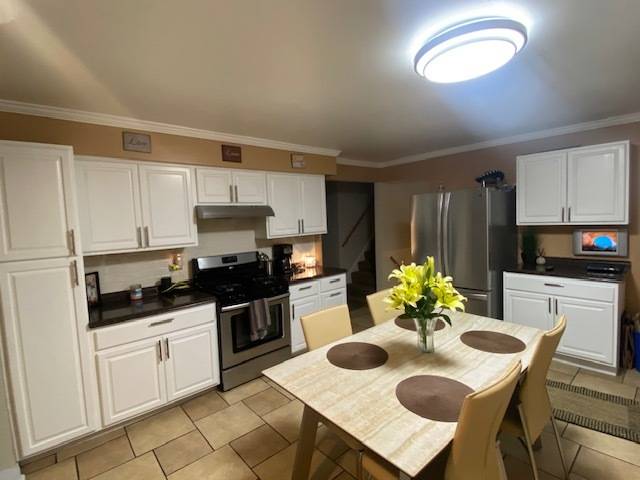 Alsip, IL 60803,5936 W 124TH ST
