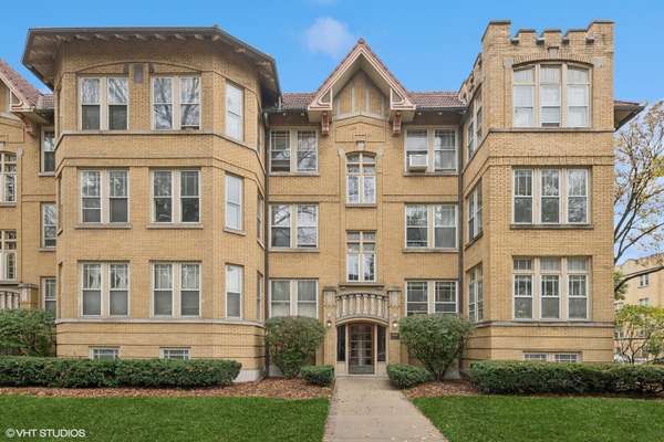 38 Washington BLVD #1, Oak Park, IL 60302