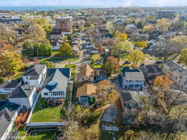 Highwood, IL 60040,536 N Central AVE