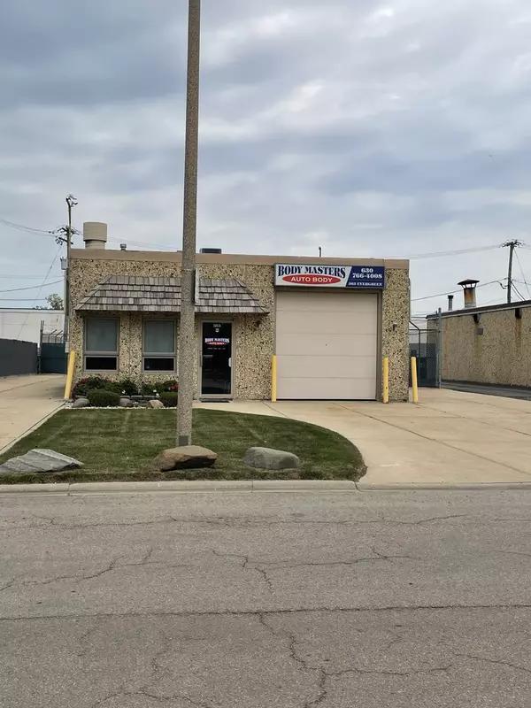 363 Evergreen AVE, Bensenville, IL 60106