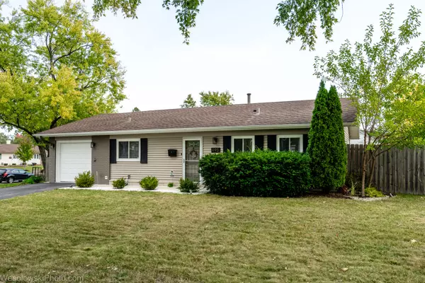495 Westview ST, Hoffman Estates, IL 60169
