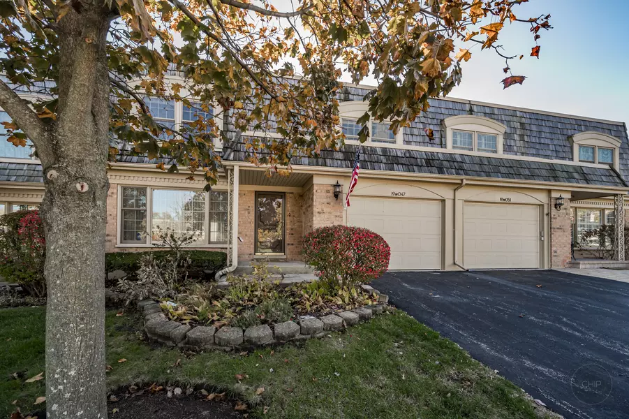 19W047 Avenue Normandy S, Oak Brook, IL 60523