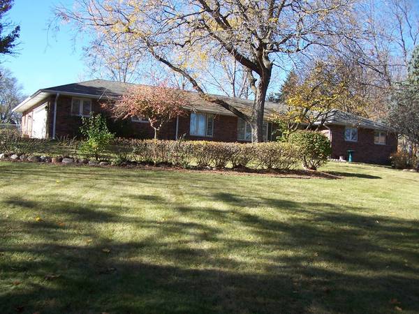 3713 N Cherokee DR, Johnsburg, IL 60051