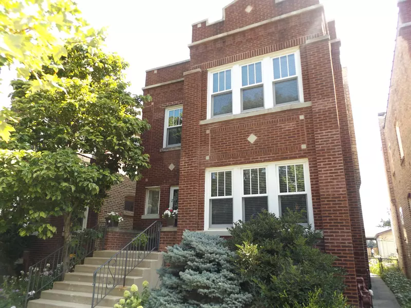 3449 N Monticello AVE #2, Chicago, IL 60618