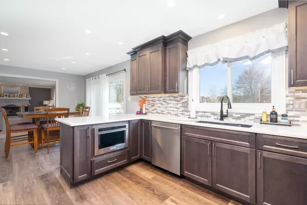 Homer Glen, IL 60491,14711 S Heathcliff RD