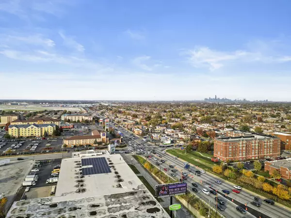 Chicago, IL 60629,4715 W 63rd ST