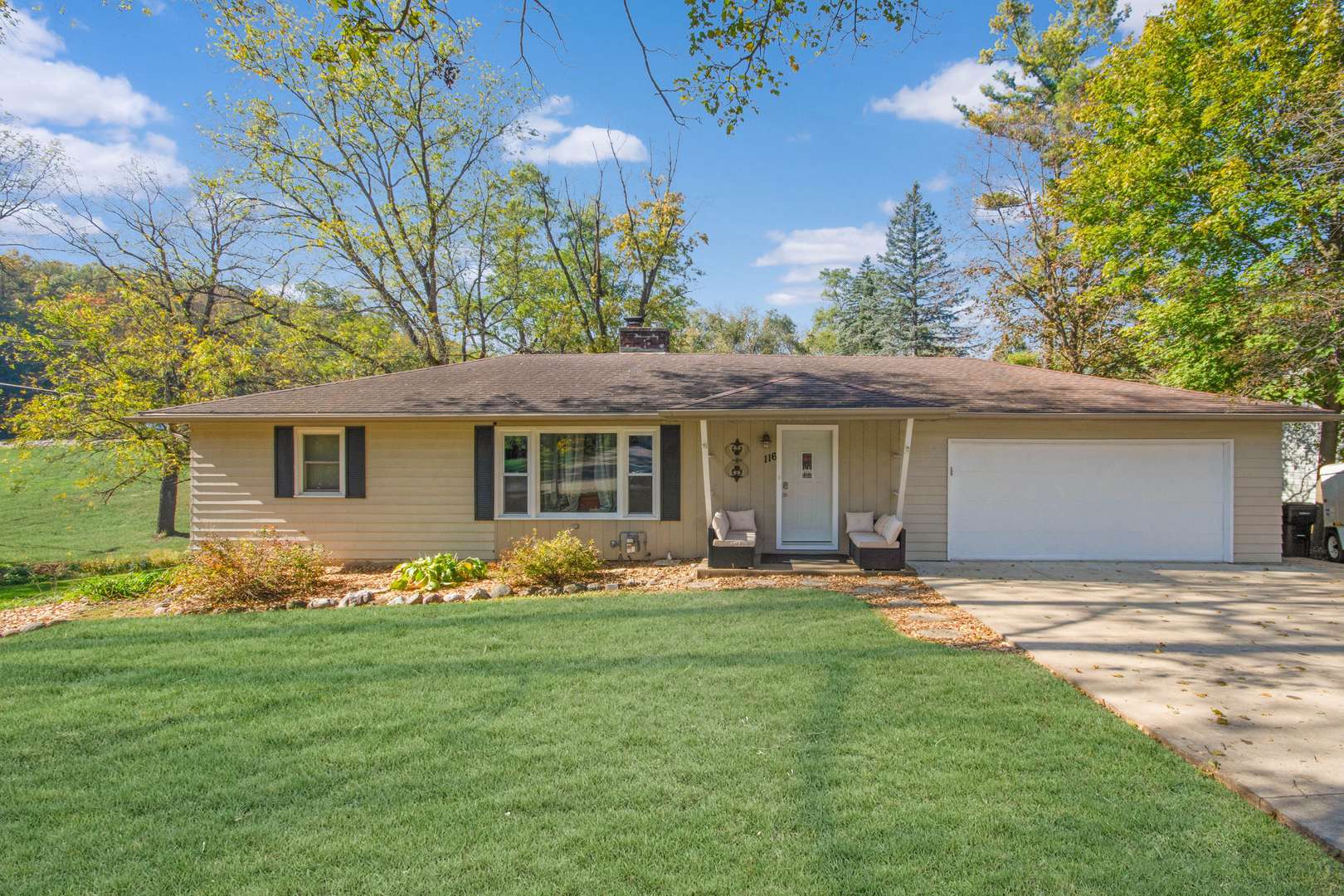 116 Pearson DR, Lake Geneva, WI 53147