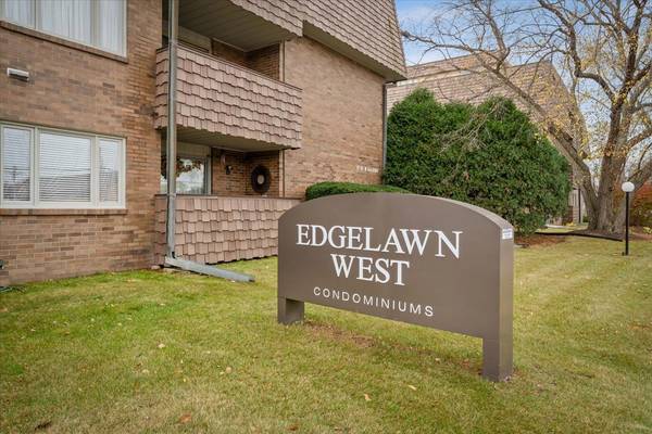 1730 W Galena BLVD #402E, Aurora, IL 60506