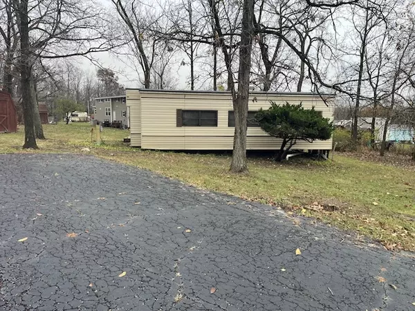 Seneca, IL 61360,2795 E 28th Lot 1215 RD