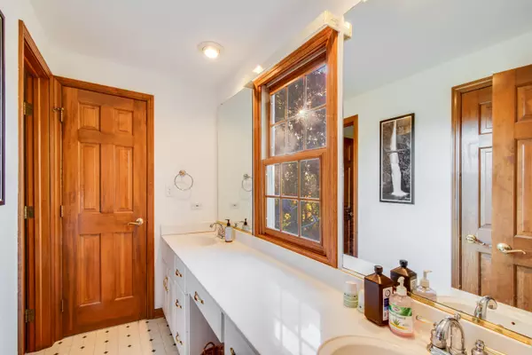 Aurora, IL 60502,31W603 Liberty ST