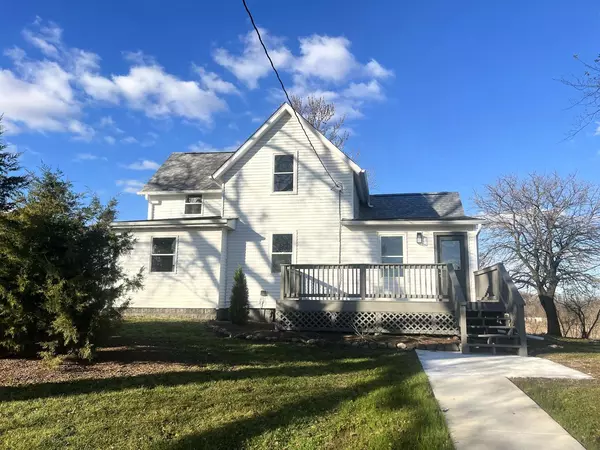 7918 Shirley RD, Cherry Valley, IL 61016