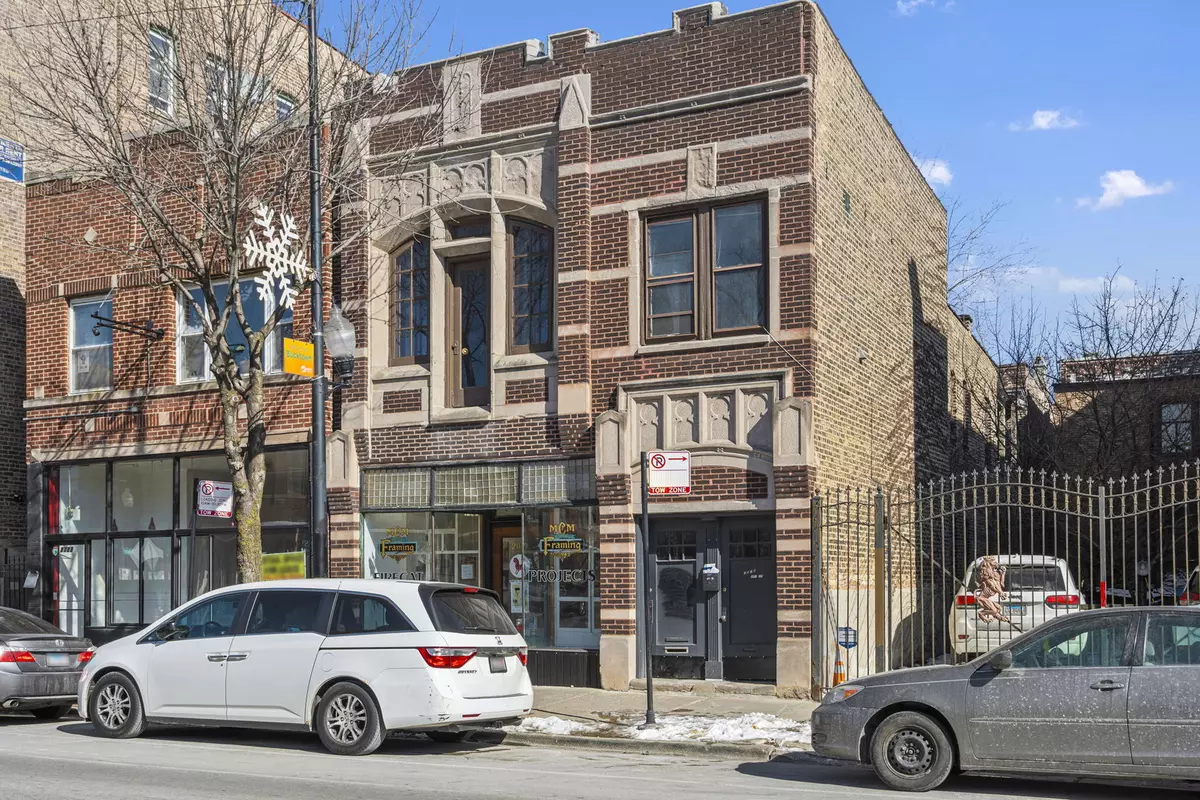Chicago, IL 60647,2019 N Damen AVE