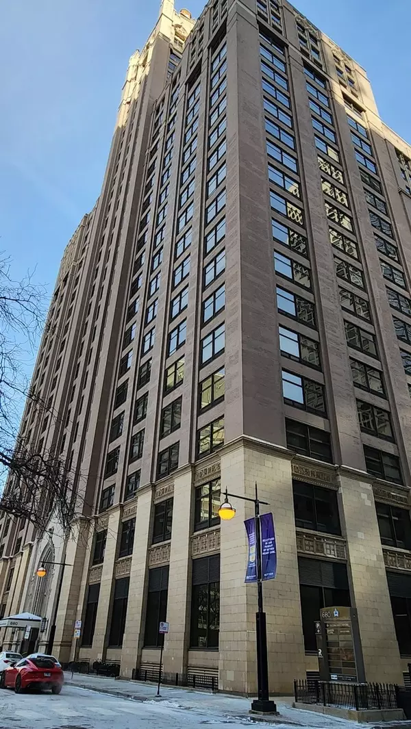 680 N Lake Shore DR #P-778, Chicago, IL 60611