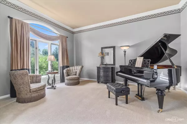 Yorkville, IL 60560,641 White Oak WAY