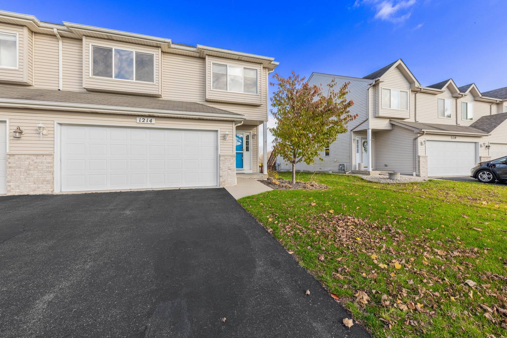 Joliet, IL 60431,1214 Riverview DR #1214