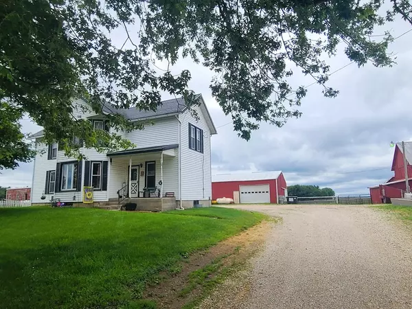 Amboy, IL 61310,1796 Lee Center RD