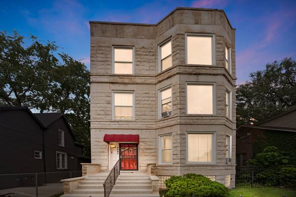 6729 S Saint Lawrence AVE #3, Chicago, IL 60637