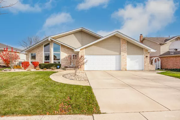Orland Park, IL 60467,17327 Brookgate DR