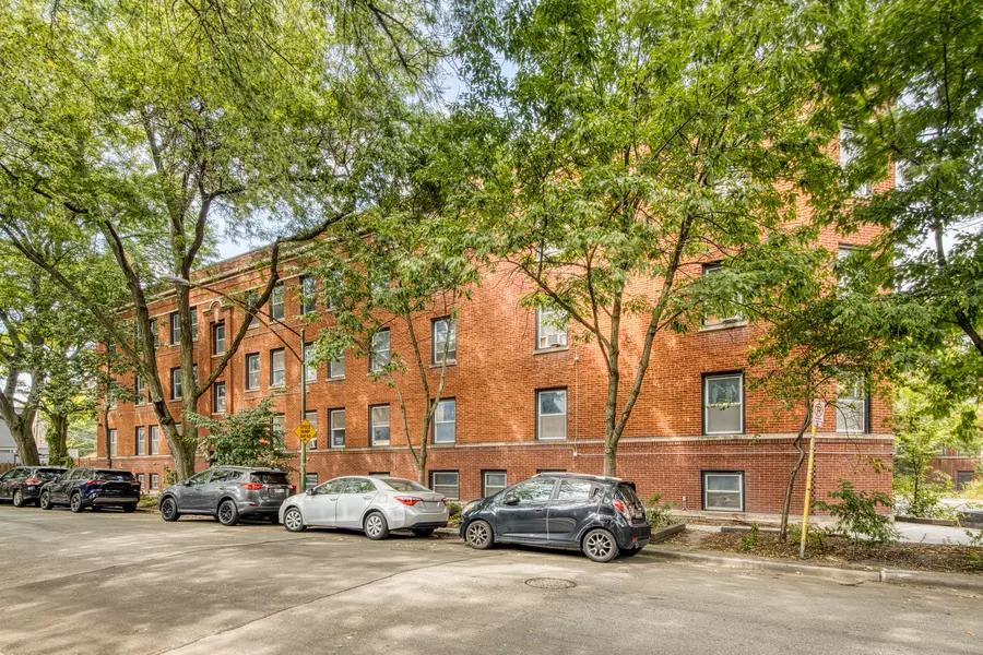 5806 N Ridge AVE #3, Chicago, IL 60660