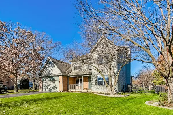 703 AUGUSTA DR, North Aurora, IL 60542