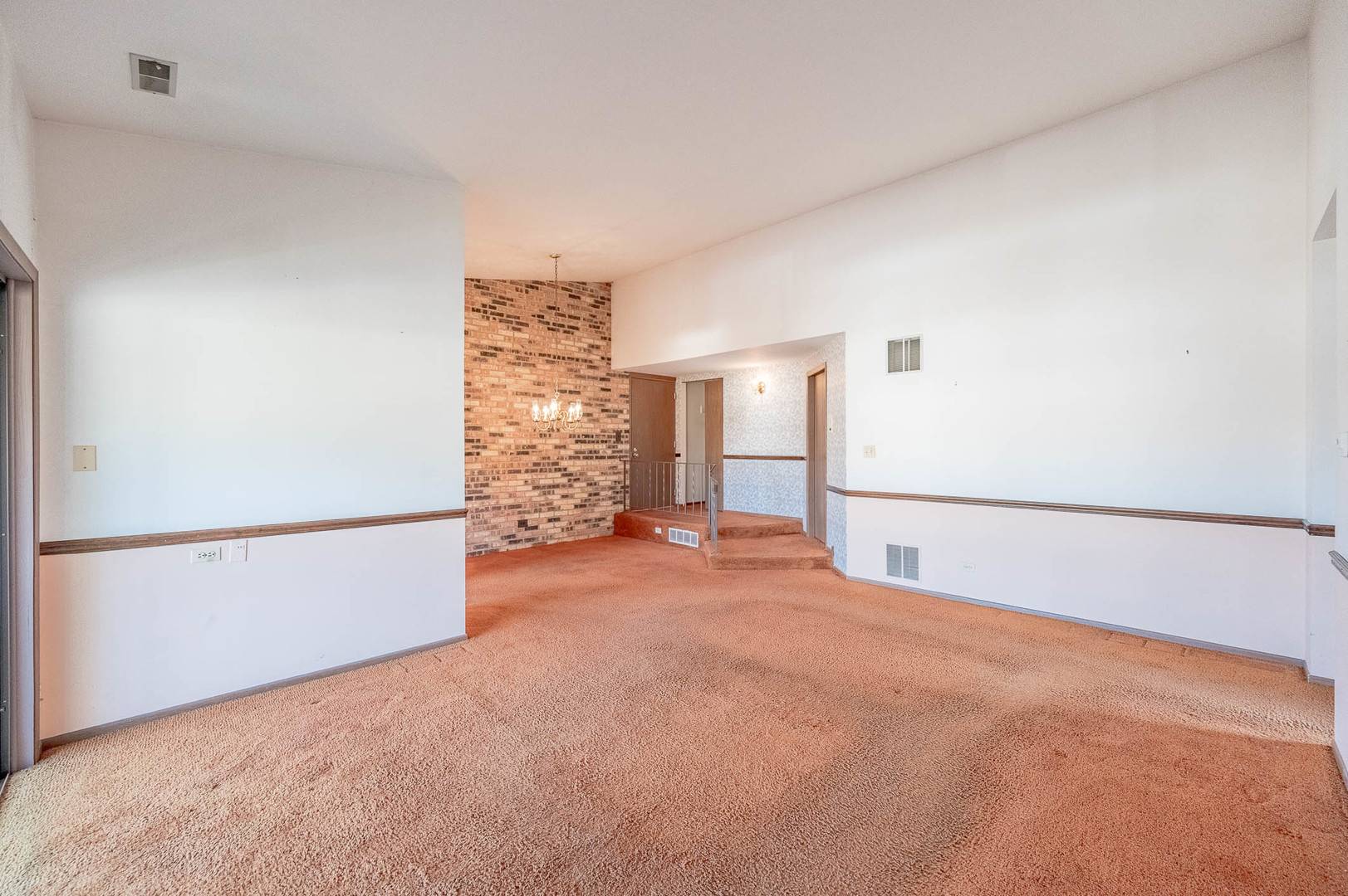 Tinley Park, IL 60477,5965 Lakeside PL #304-C