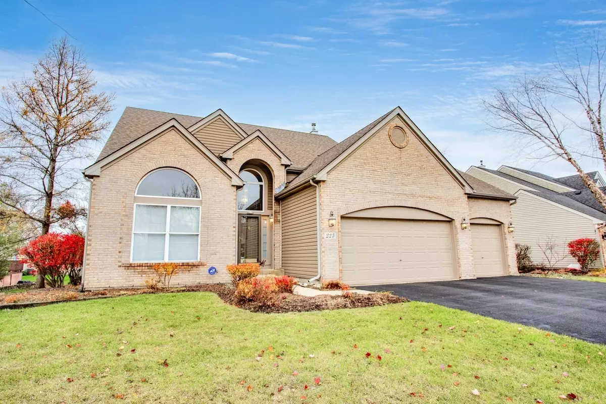 Bartlett, IL 60103,225 Remington DR