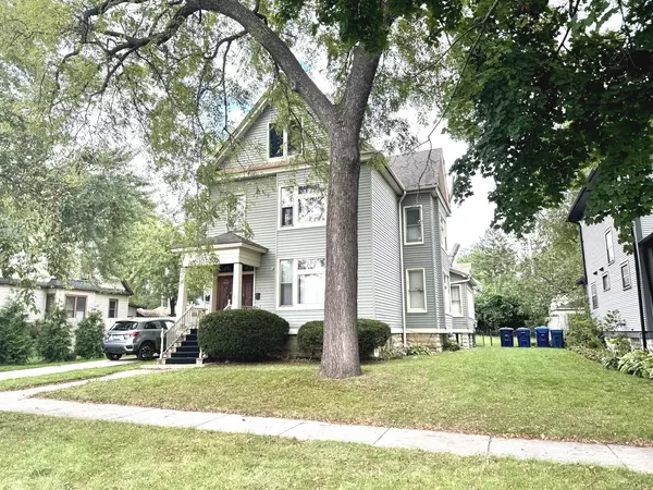 12815 Elm ST, Blue Island, IL 60406