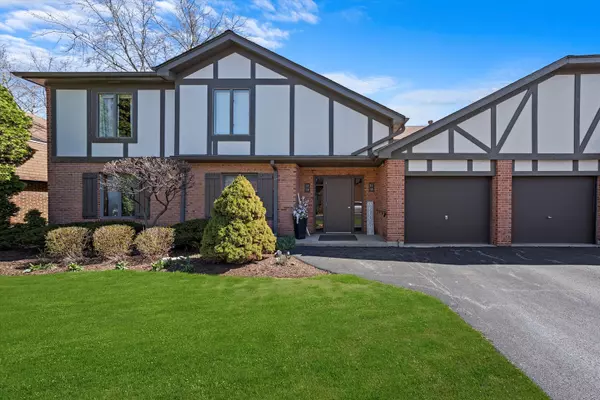 Palos Heights, IL 60463,21 Parliament DR E #283