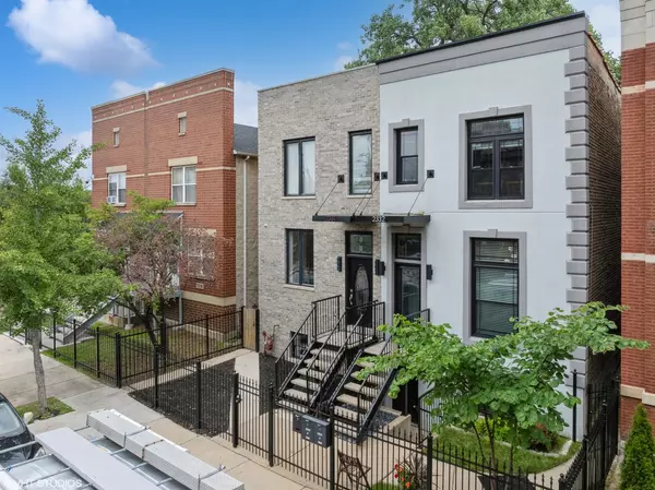 Chicago, IL 60612,2334 W Warren BLVD