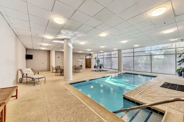 Evanston, IL 60201,1580 Sherman AVE #1104