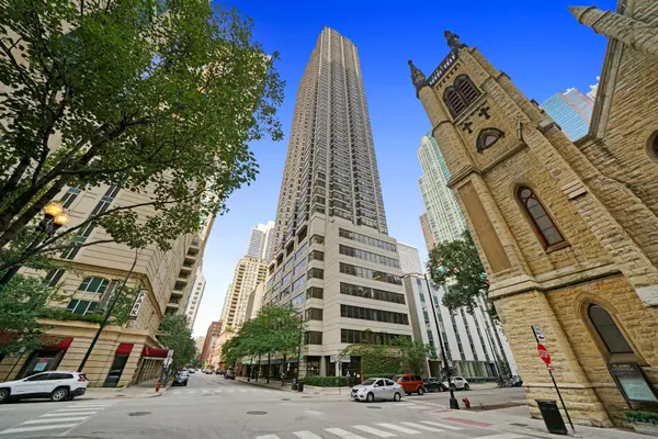 30 E Huron ST #1904, Chicago, IL 60611