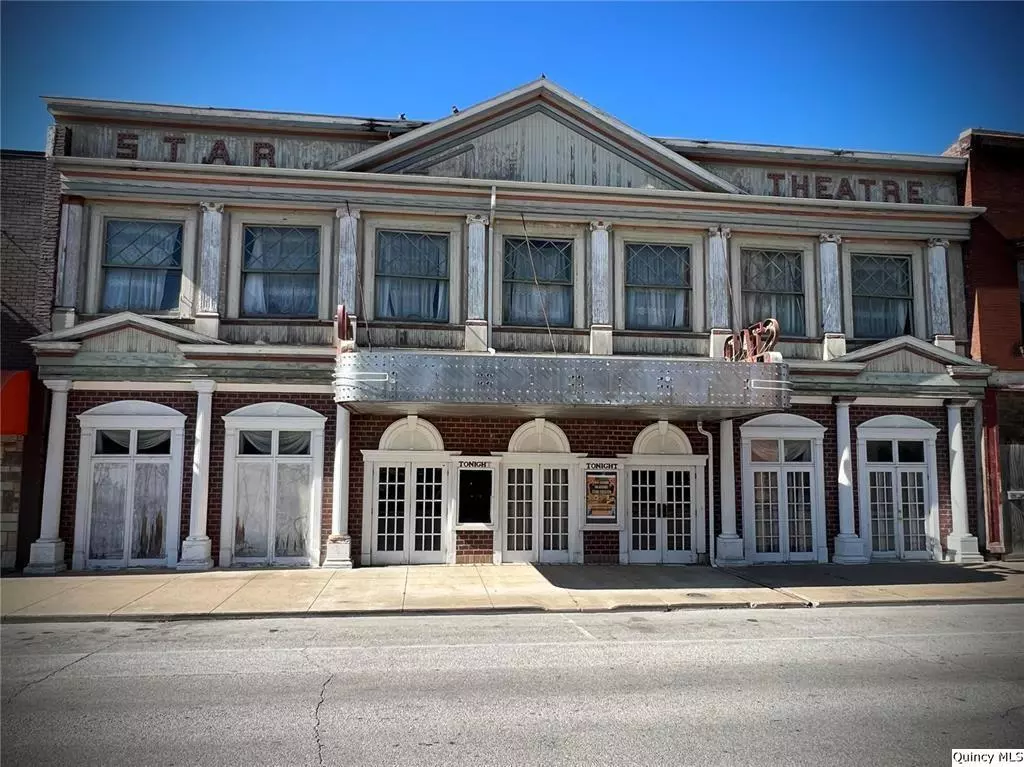 Hannibal, MO 63401,213-215 S Main ST