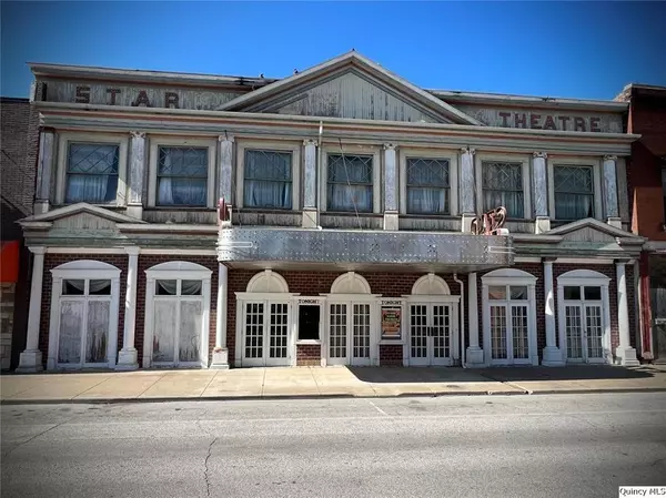 213-215 S Main ST, Hannibal, MO 63401