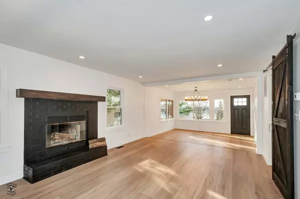Lake Villa, IL 60046,39345 N Lake AVE