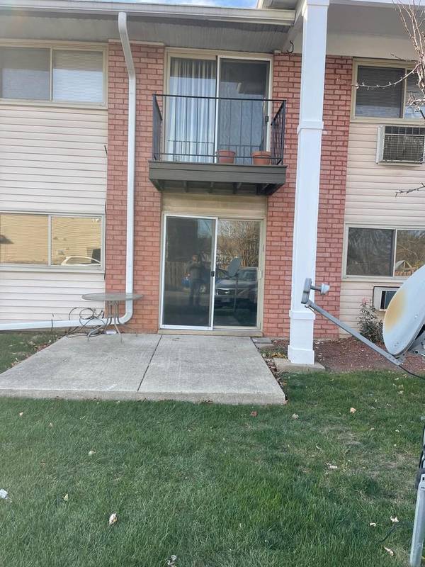 706 Marilyn AVE #102, Glendale Heights, IL 60139