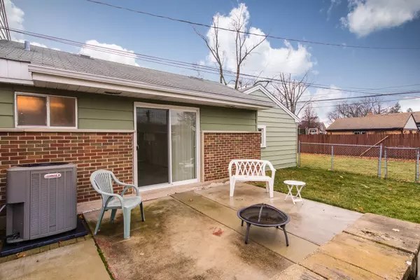 Des Plaines, IL 60018,1524 S 5th AVE