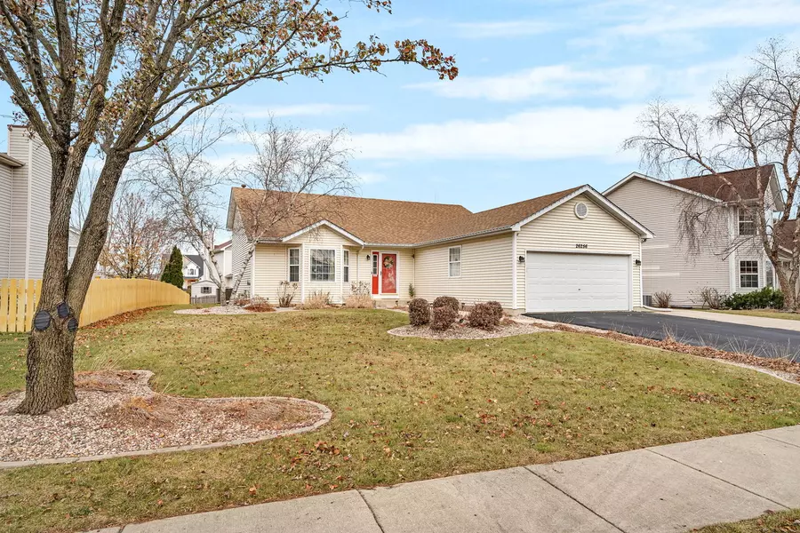 26256 W Tallgrass TRL, Channahon, IL 60410