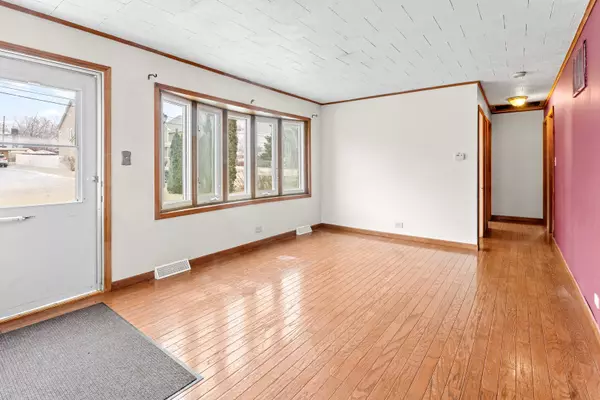 Elmhurst, IL 60126,724 Junior TER