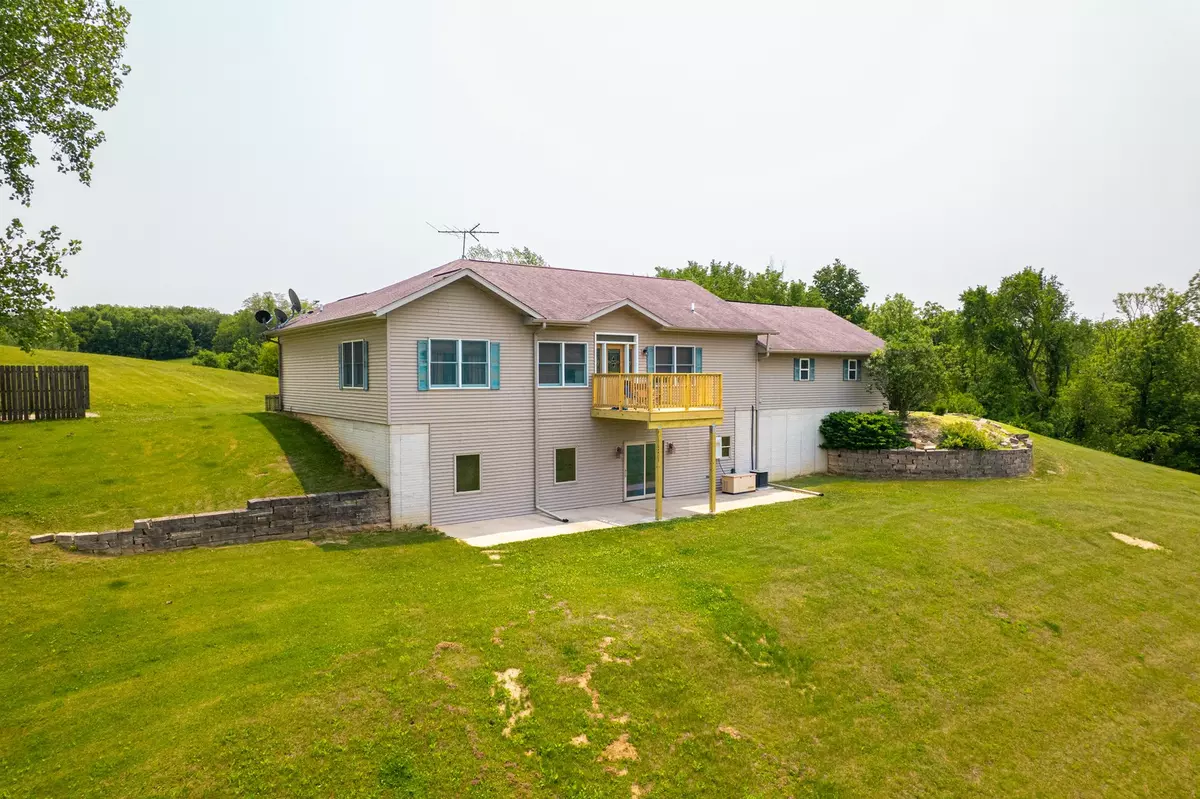 Fenton, IL 61251,9304 Ellis RD
