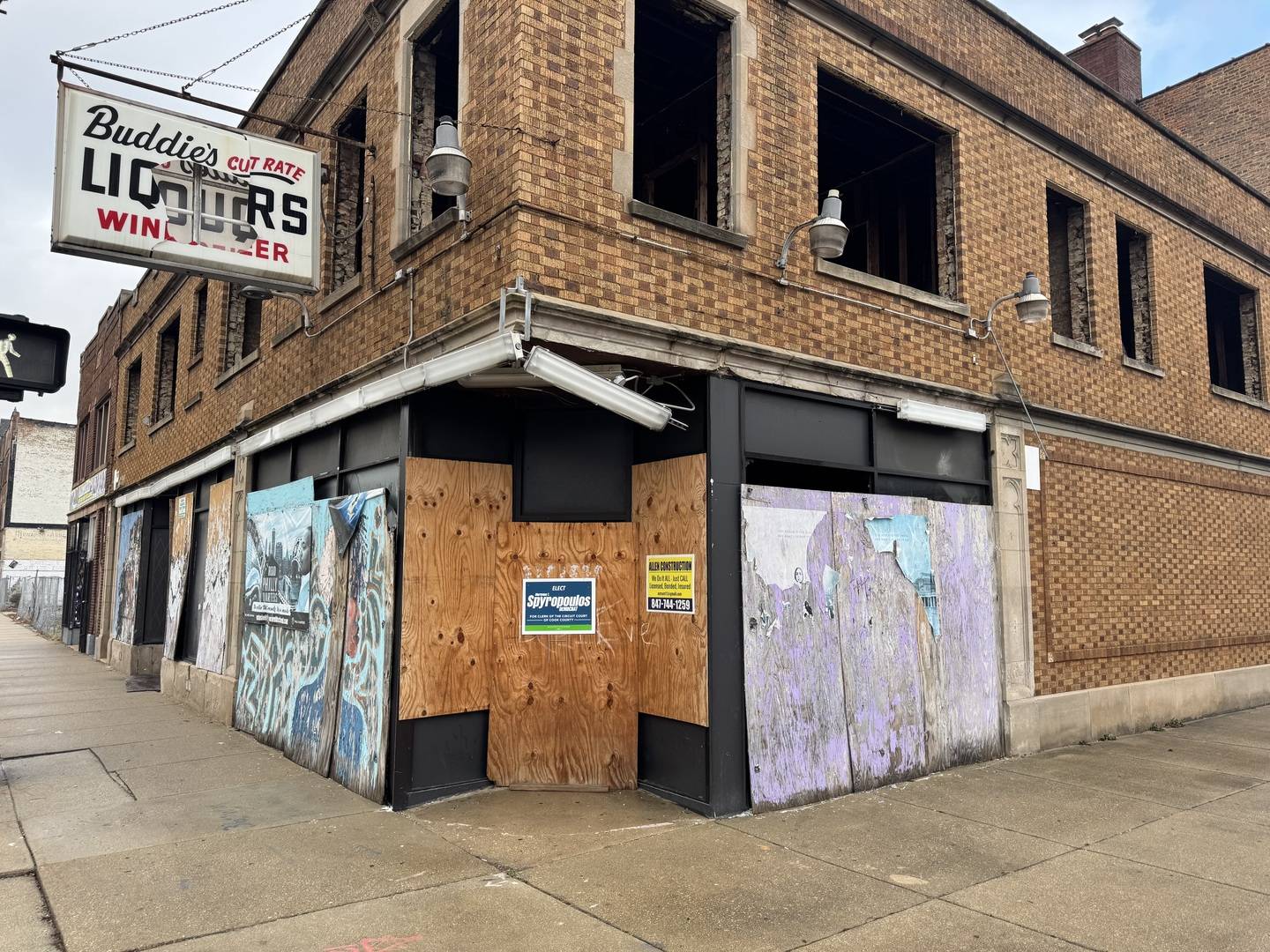 Chicago, IL 60649,1758 E 79th ST
